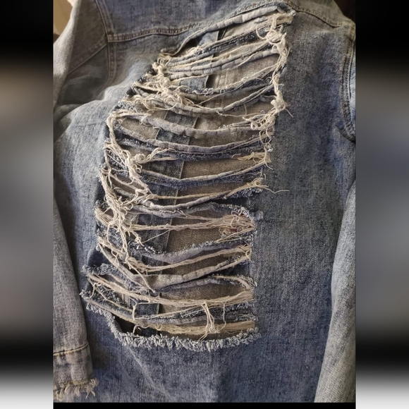 Distressed Denim - Picture 4 of 4